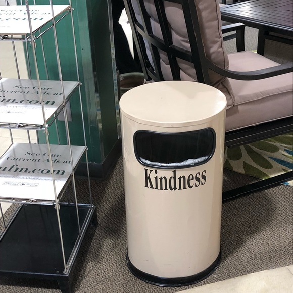 Meet your Posher, Kathrina - Picture 2 of 6